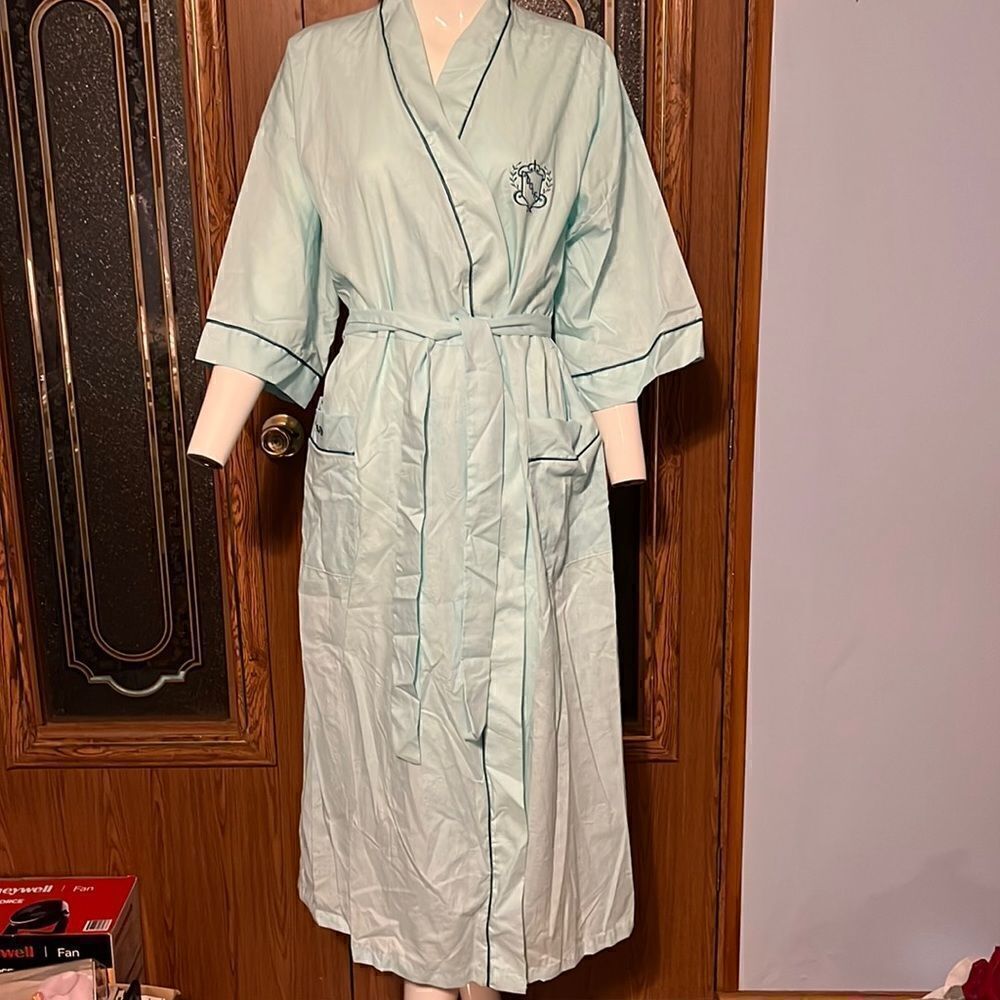Adolfo Classics Robe